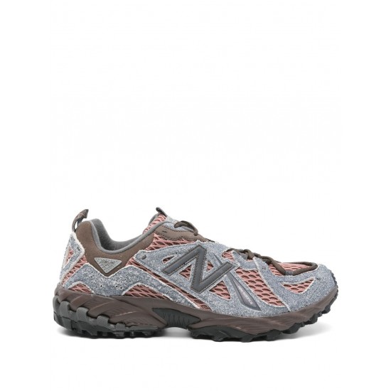New Balance 610 sneakers