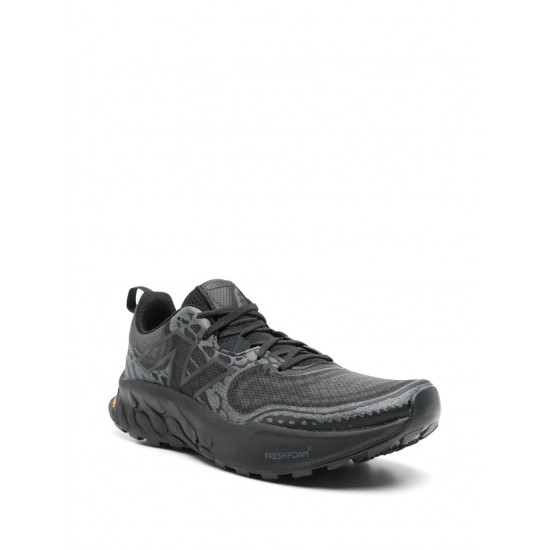 New Balance Heirro sneakers