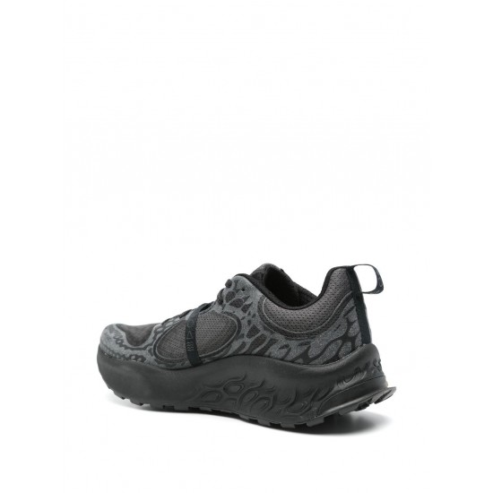 New Balance Heirro sneakers