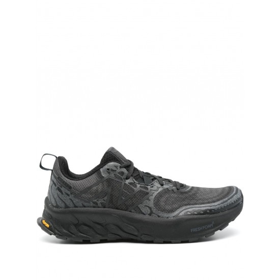 New Balance Heirro sneakers