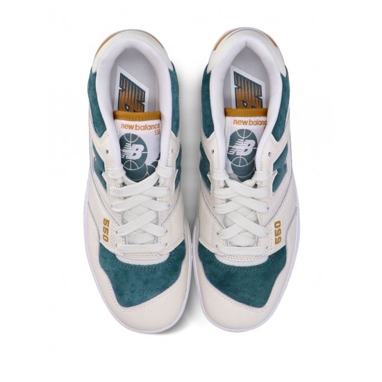 New Balance 550 sneakers