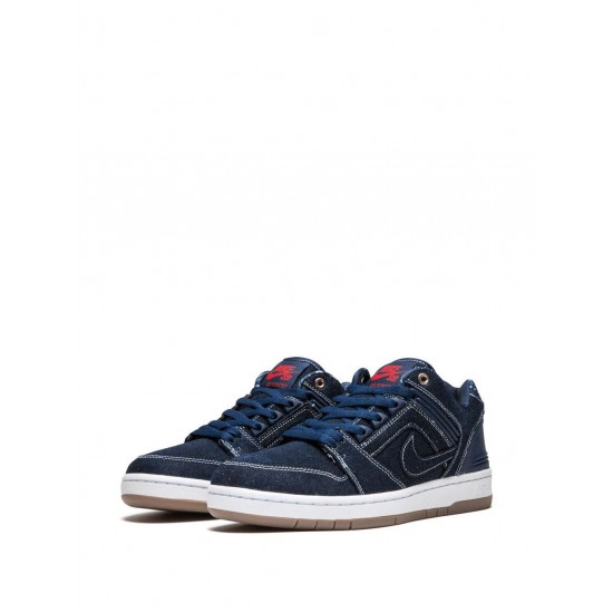SB Air Force II Low QS sneakers
