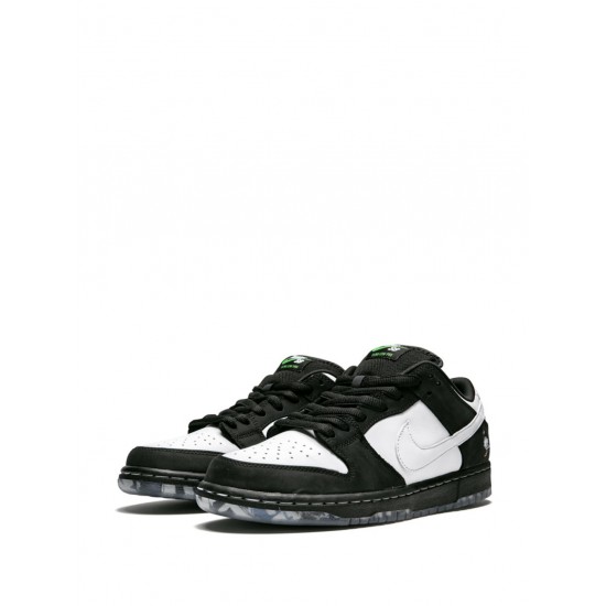 SB Dunk Low Pro OG QS "Panda Pigeon" sneakers