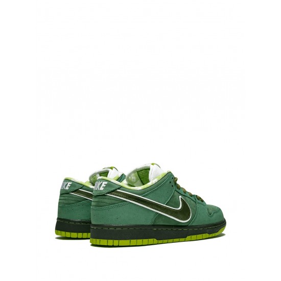 x Concepts SB Dunk Low Pro OG QS Special "Green Lobster" sneakers
