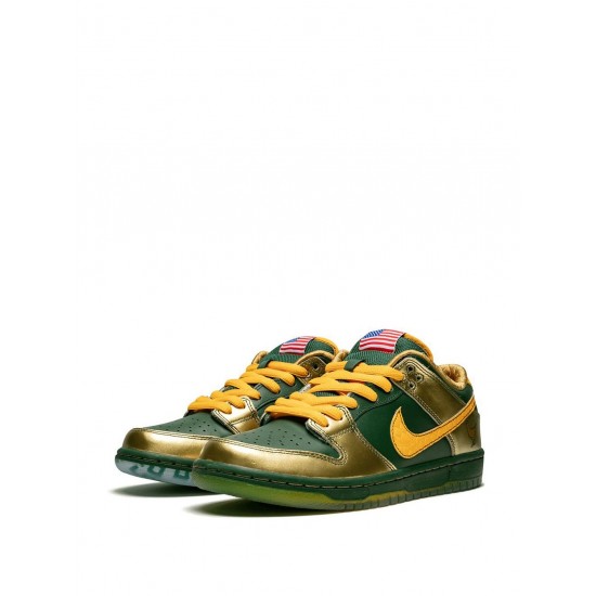 x Doernbecher SB Dunk Low QS "Joey Bates" sneakers