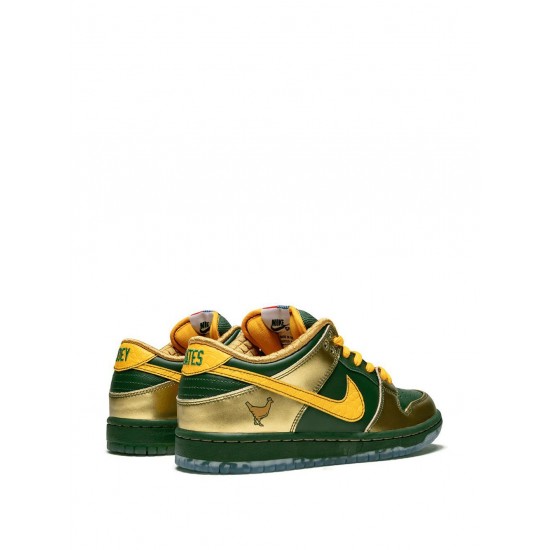 x Doernbecher SB Dunk Low QS "Joey Bates" sneakers