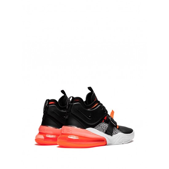 Air Force 270 sneakers