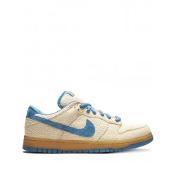 Dunk Low Pro SB sneakers