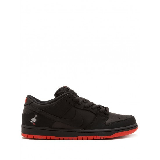 SB Dunk Low TRD QS "Black Pigeon" sneakers