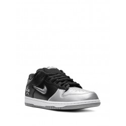 x Supreme SB Dunk Low OG QS "Jewel Swoosh Silver/Black" sneakers