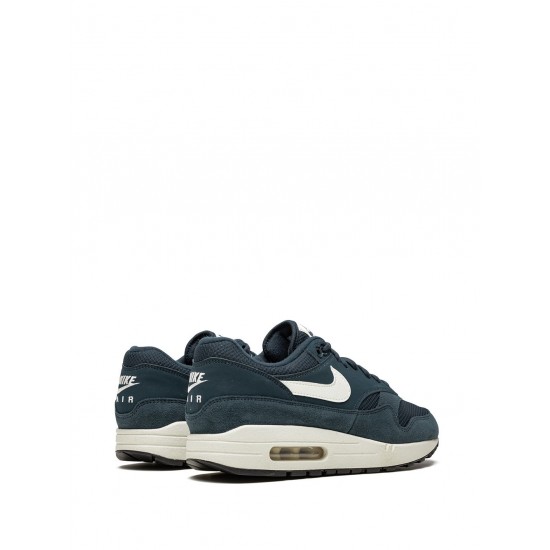 Air Max 1 "Armory Navy" sneakers