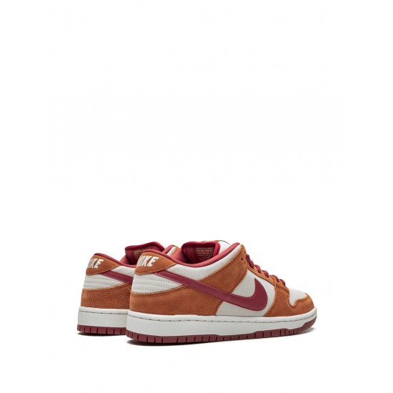 SB Dunk Low Pro "Dark Russet" sneakers