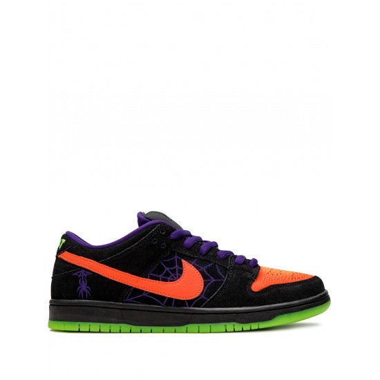 SB Dunk Low "Night Of Mischief" sneakers