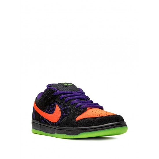 SB Dunk Low "Night Of Mischief" sneakers