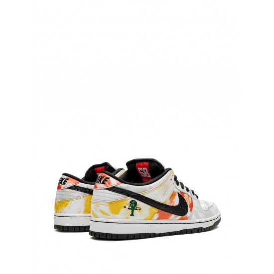 SB Dunk Low "Tie-Dye Rayguns 2019 - White" sneakers