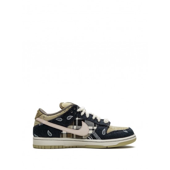 x Travis Scott SB Dunk Low QS Special Box sneakers