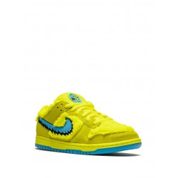 x Grateful Dead SB Dunk Low "Yellow Bear" sneakers