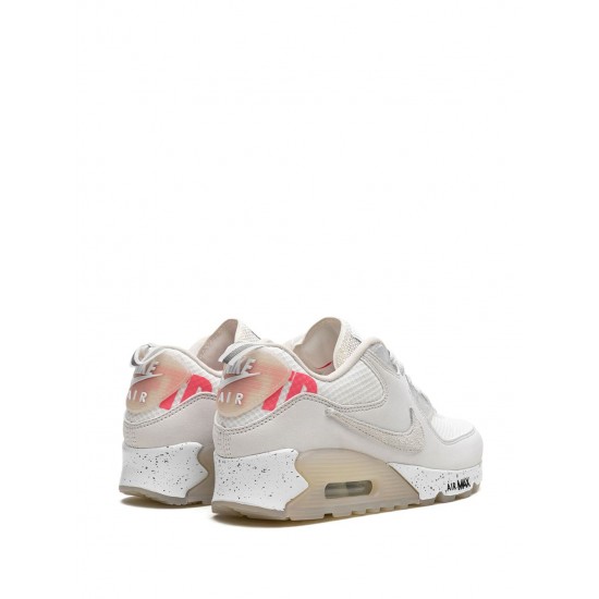 x UNDEFEATED Air Max 90 sneakers