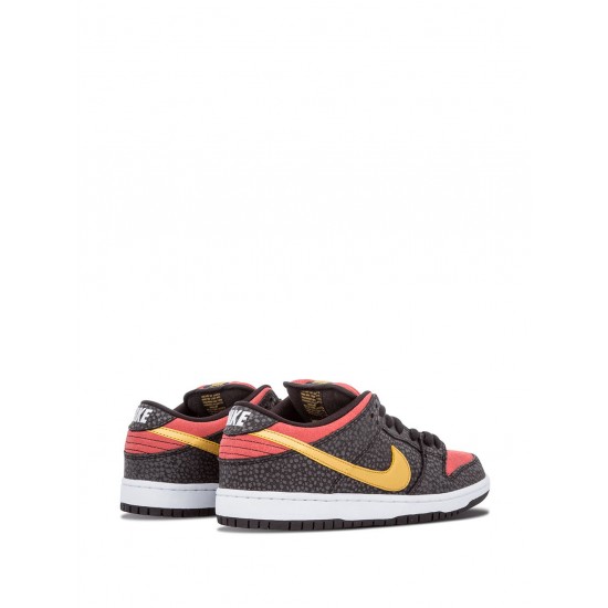 SB Dunk Low Premium QS "Walk Of Fame" sneakers