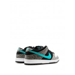 SB Dunk Low Pro "Elephant" sneakers