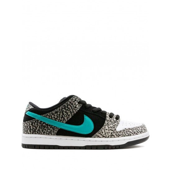 SB Dunk Low Pro "Elephant" sneakers