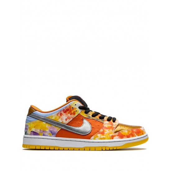 SB Dunk Low "Street Hawker" sneakers