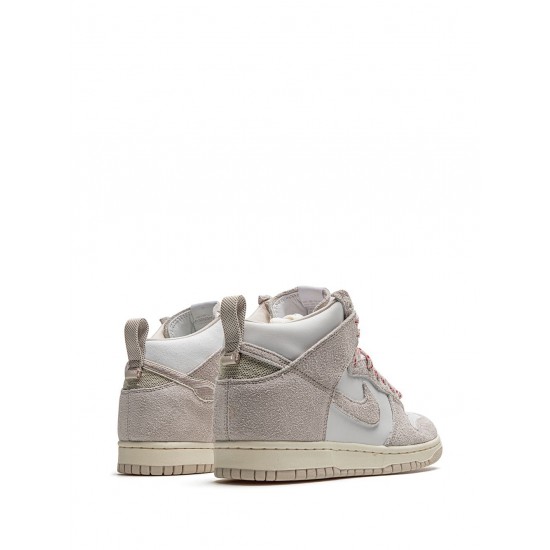 x Notre Dunk High SP "Light Orewood Brown" sneakers