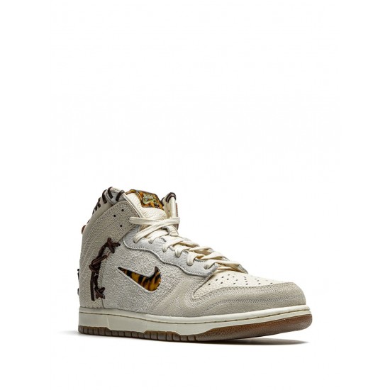 x Bodega Dunk High "Friends and Family" sneakers