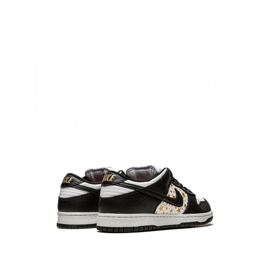 x Supreme SB Dunk Low "Stars/Black" sneakers