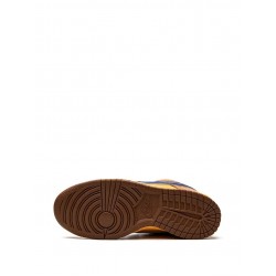 Dunk Low Premium SB "New Castle" sneakers