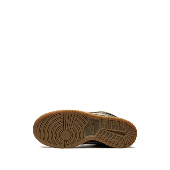 Dunk Low Pro SB "Jedi" sneakers