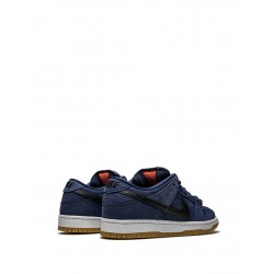 SB Dunk Low Pro ISO sneakers