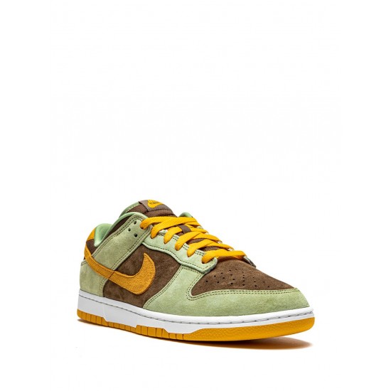 Dunk Low "Dusty Olive" sneakers