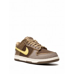 x Undefeated Dunk Low SP "Canteen" sneakers