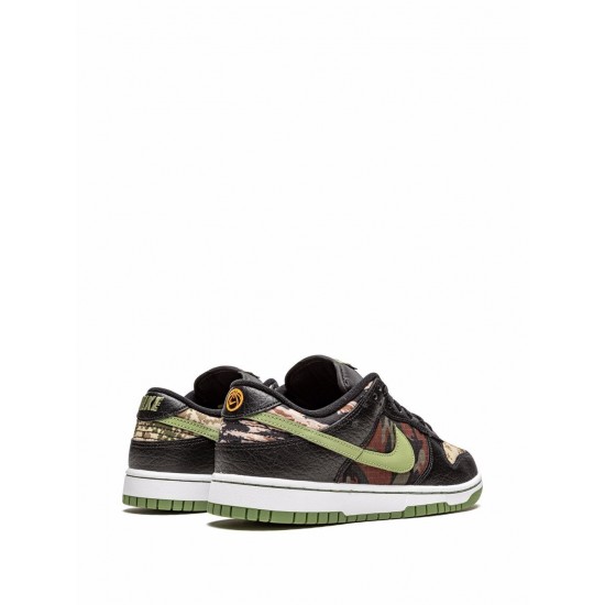 Dunk Low "Crazy Camo" sneakers