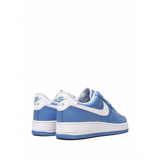 Air Force 1 '07 "UNC" sneakers