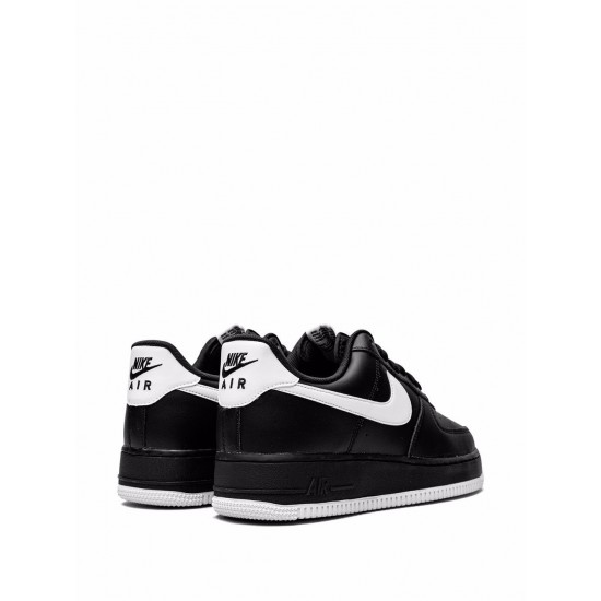 Air Force 1 '07 "Black/White" sneakers