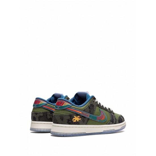 Dunk Low "Siempre Familia" sneakers