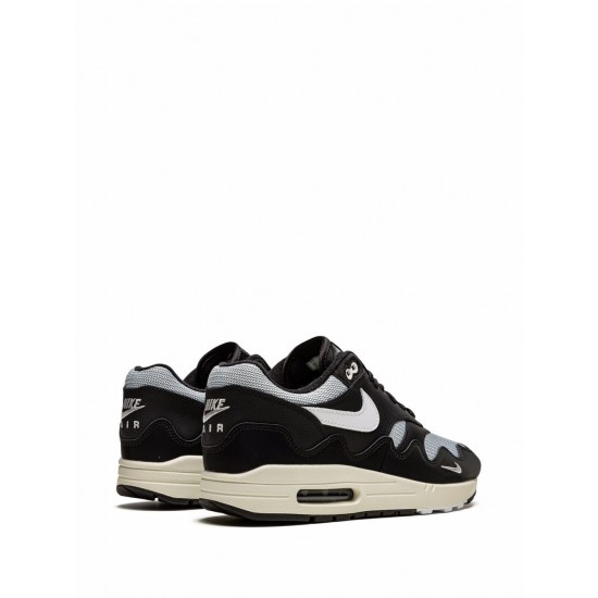 x Patta Air Max 1 "Black" sneakers