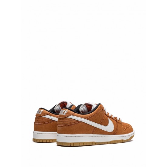 SB Dunk Low Pro ISO "Dark Russet" sneakers