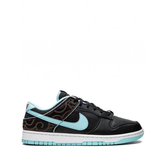 Dunk Low "Barbershop" sneakers