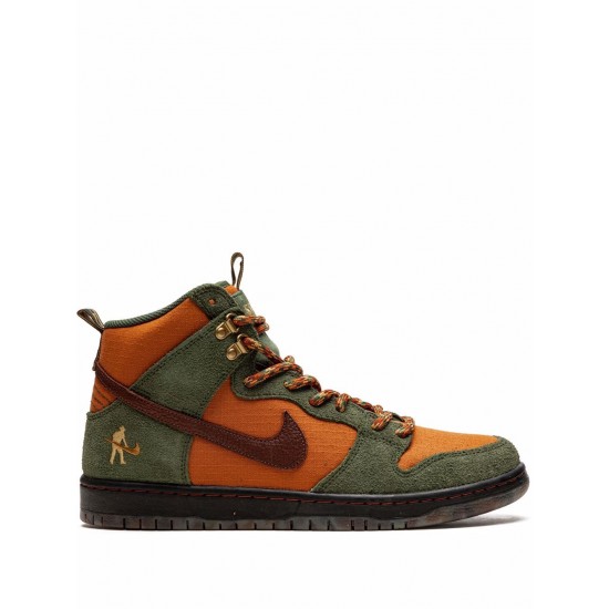 x Pass~Port SB Dunk High "Work Boots" sneakers