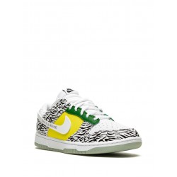 Dunk Low "Doernbecher 2022" sneakers