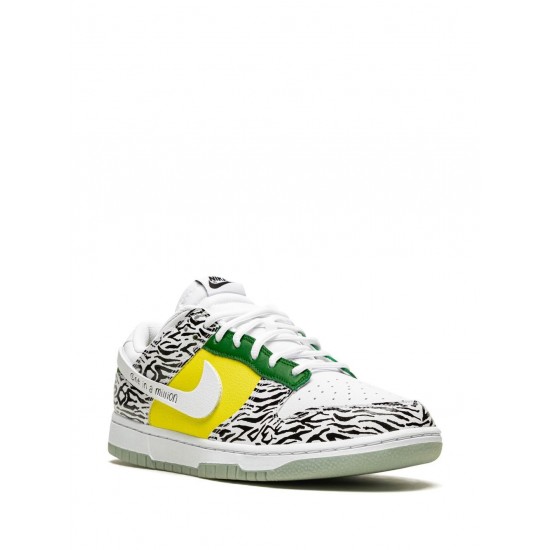 Dunk Low "Doernbecher 2022" sneakers