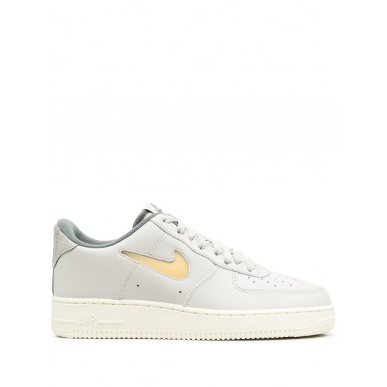 Air Force 1 '07 LX "Light Bone/Pale Vanilla-Tumb" sneakers