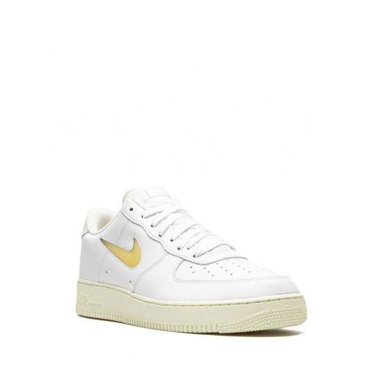 Air Force 1 Low Jewel "White/Pale Vanilla" sneakers