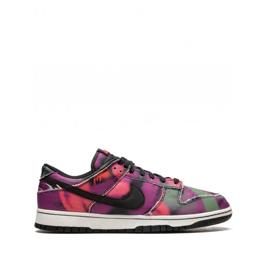 Dunk Low Retro Premium "Graffiti" sneakers