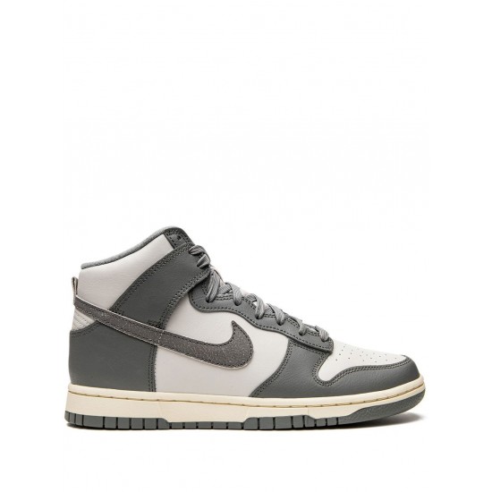 Dunk High "Light Bone/Tumbled Grey" sneakers