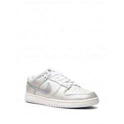 Dunk Low "Metallic Silver" sneakers