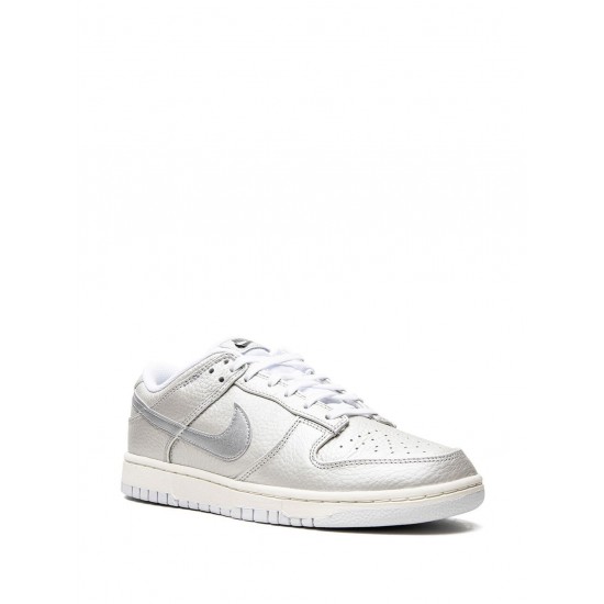 Dunk Low "Metallic Silver" sneakers